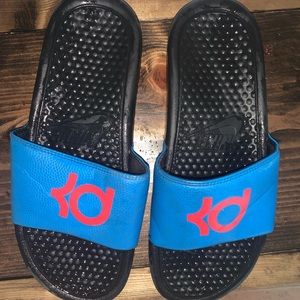 KD Slides Size 7 Kids